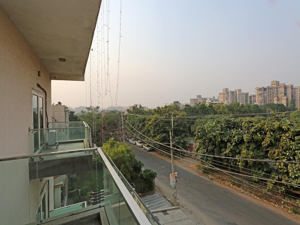Oyo 10257 Hotel Lotus Park Gurgaon Exteriör bild