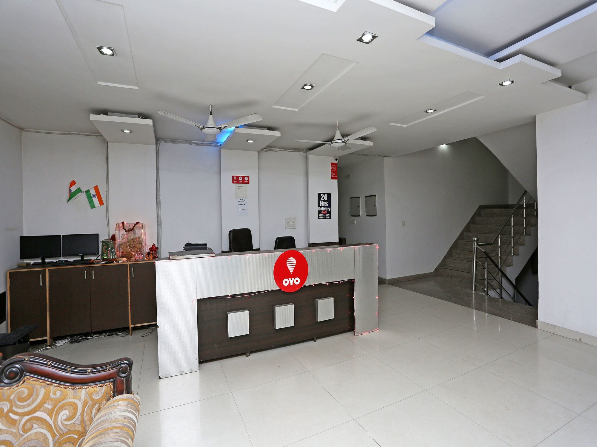 Oyo 10257 Hotel Lotus Park Gurgaon Exteriör bild
